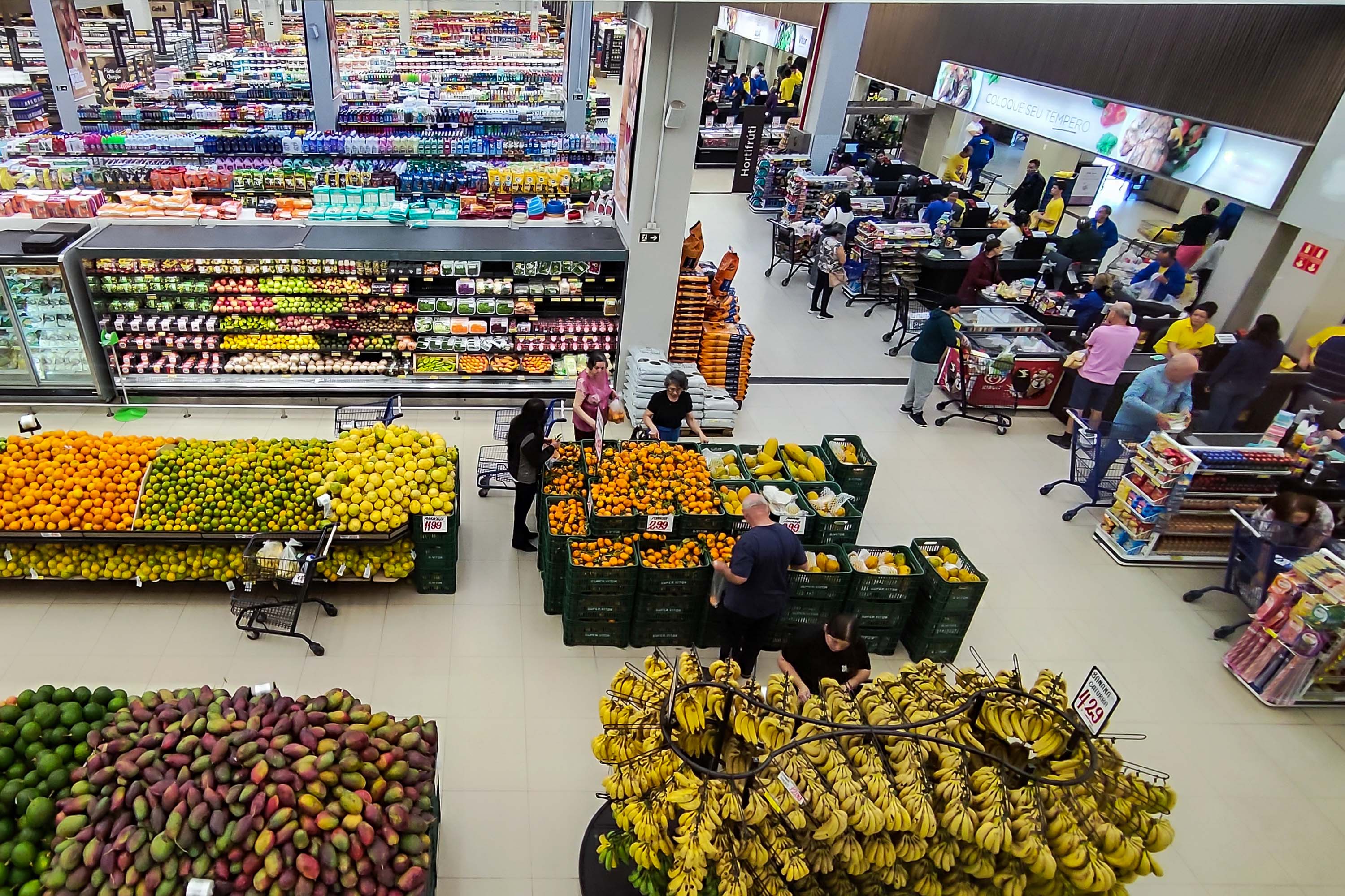 Paraná registra em setembro 4ª queda seguida de preços de bebidas e  alimentos, aponta IPR