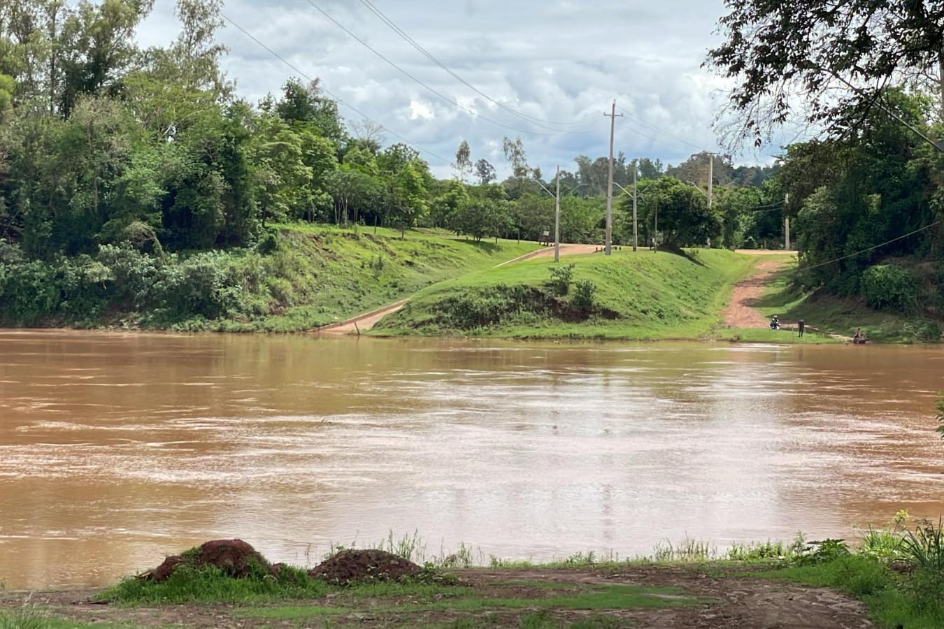 Governo do Estado contrata projetos de pavimentação e ponte que liga Mirador a Guaporema