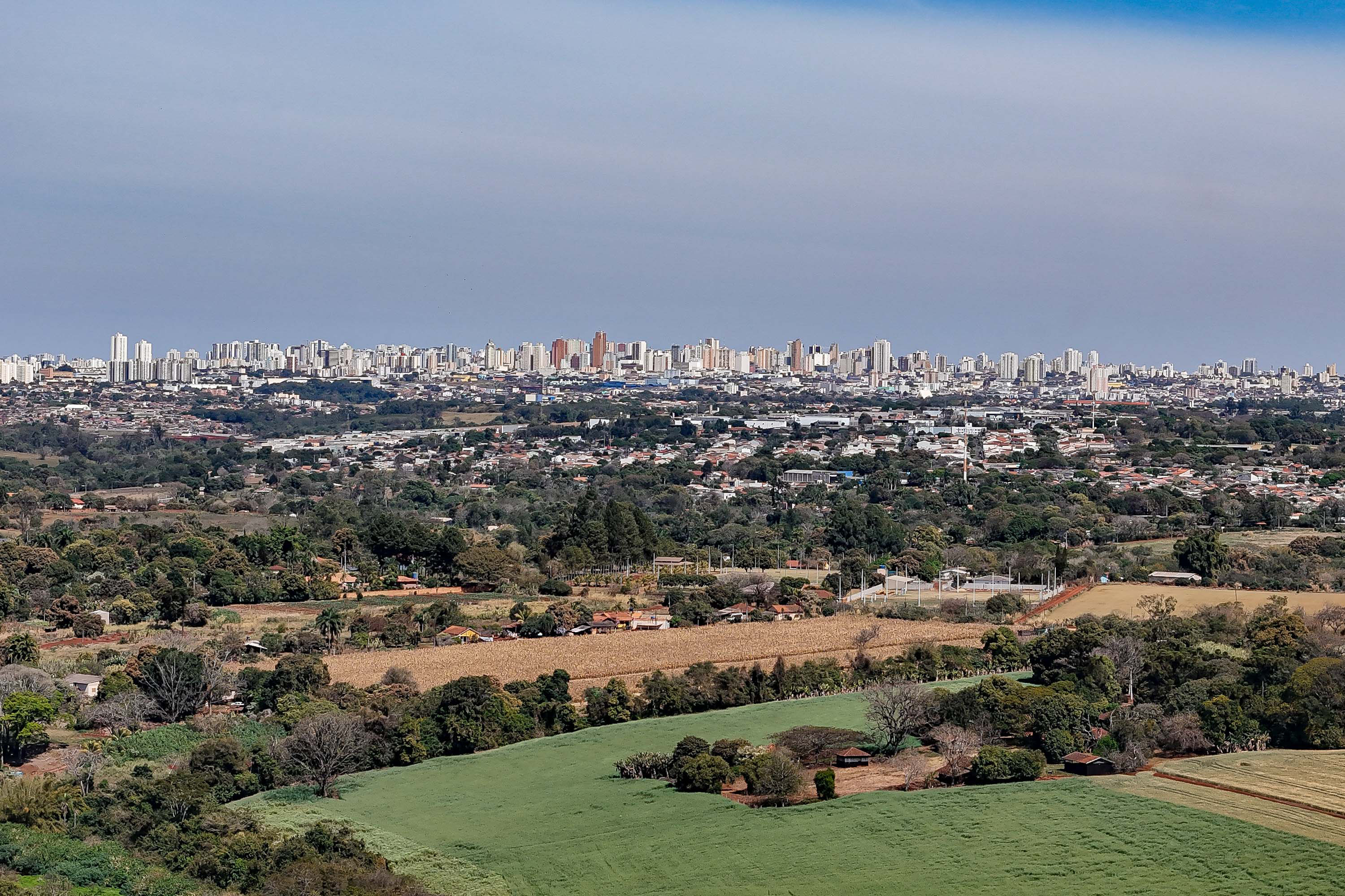 Pesquisa do Estado vai mapear oportunidades de crescimento das regiões do Paraná