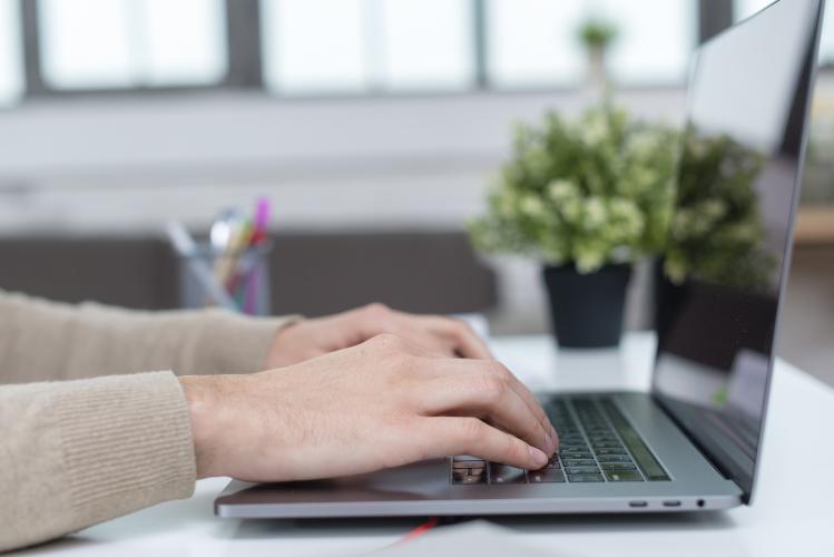 Trabalho remoto cresce no Paraná em julho