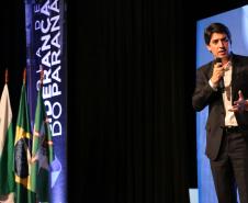 Especialistas de dez países debatem modelos inovadores de políticas públicas de apoio à família