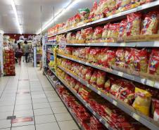 Inflação de alimentos teve aumento em fevereiro.