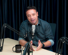 podcast com Romanelli