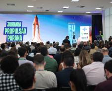Propulsão Paraná formatura