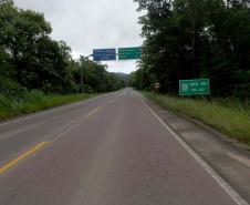 Rodovia entre Garuva e Guaratuba