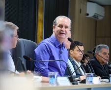 Paraná tem população urbana, escolarizada e com casa própria, aponta pesquisa inédita