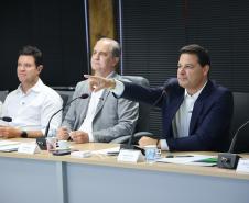 Ponte sobre o rio Ivaí entre Mirador e Guaporema