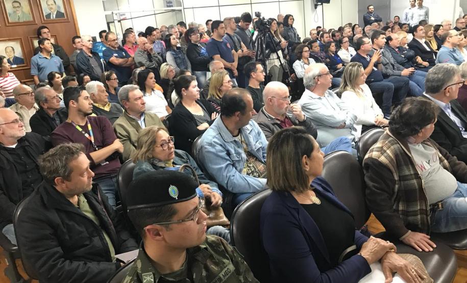 Audiência pública do Plano Plurianual debate saúde, moradia, ciência e tecnologia em Apucarana