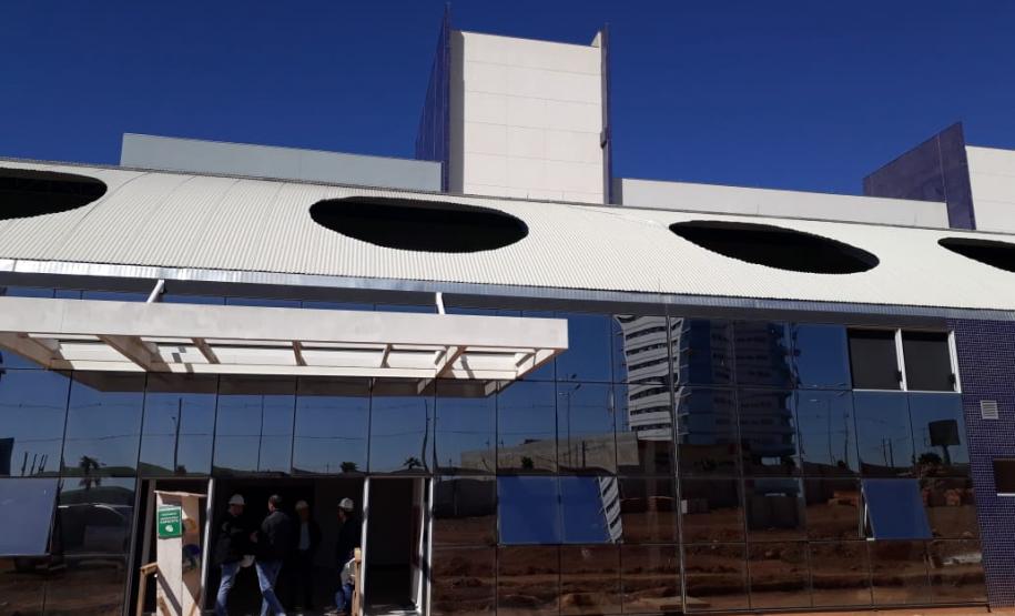 Representantes do IFC, do Banco Mundial