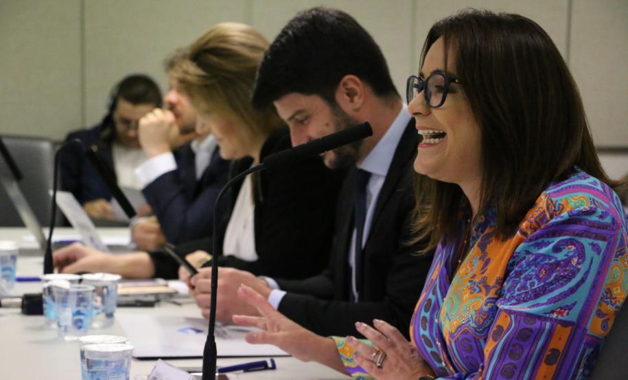 Especialistas de nove países debatem modelos inovadores de políticas relacionadas à família