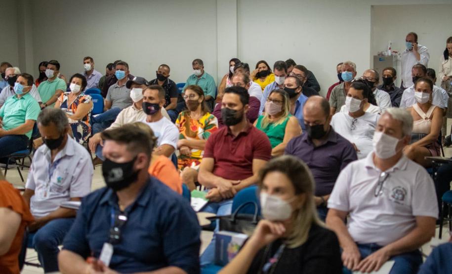 Municípios da região de Paranavaí recebem plano de desenvolvimento produtivo.