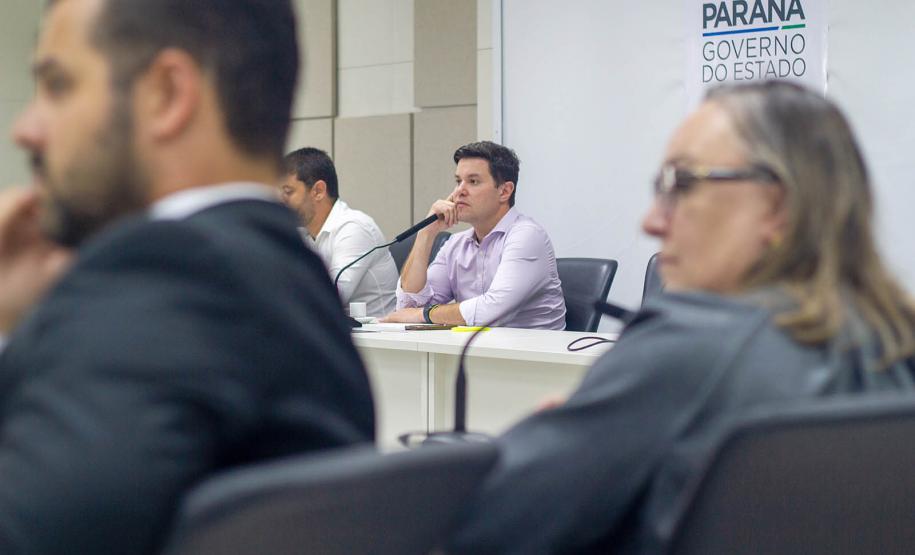 Pessoas reunidas sobre hidrogênio verde. Foto: SEPL