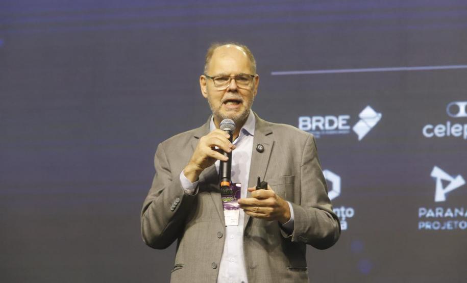 Secretários apresentam estratégias para impulsionar os municípios do Paraná