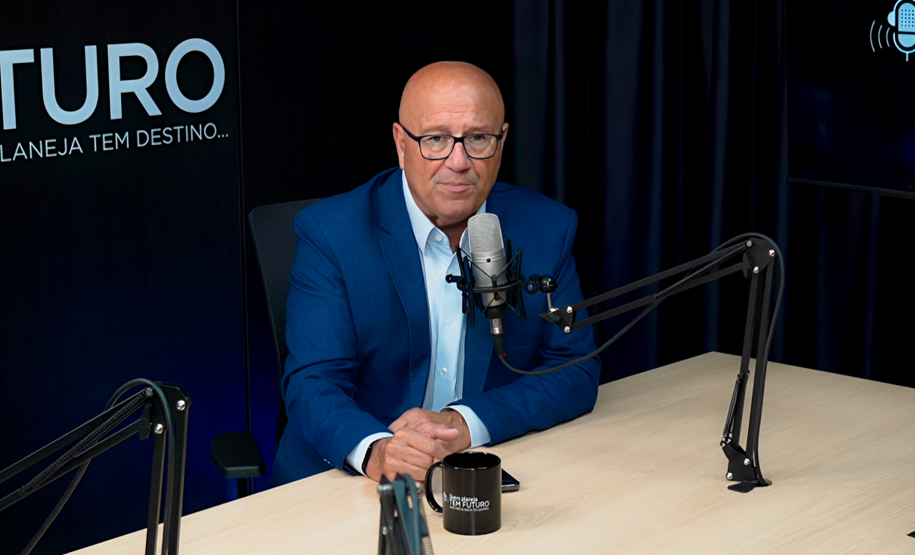 podcast com Romanelli