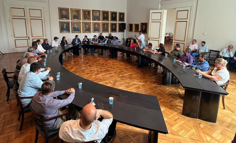 Governo do Estado contrata projetos de pavimentação e ponte que liga Mirador a Guaporema Foto: Divulgação Paraná Projetos Governo do Estado contrata projetos de pavimentação e ponte que liga Mirador a Guaporema