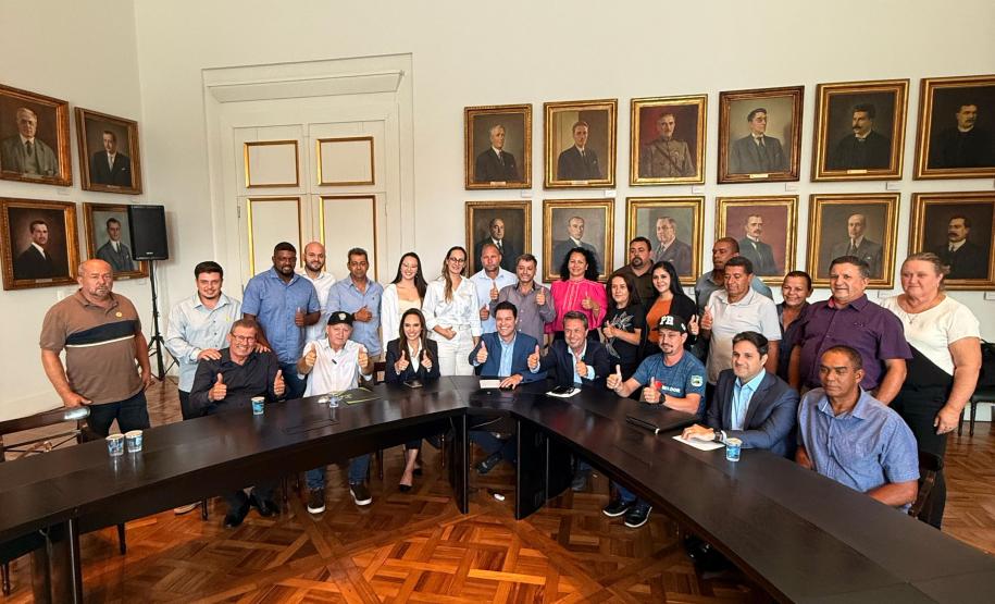 Governo do Estado contrata projetos de pavimentação e ponte que liga Mirador a Guaporema Foto: Divulgação Paraná Projetos Governo do Estado contrata projetos de pavimentação e ponte que liga Mirador a Guaporema