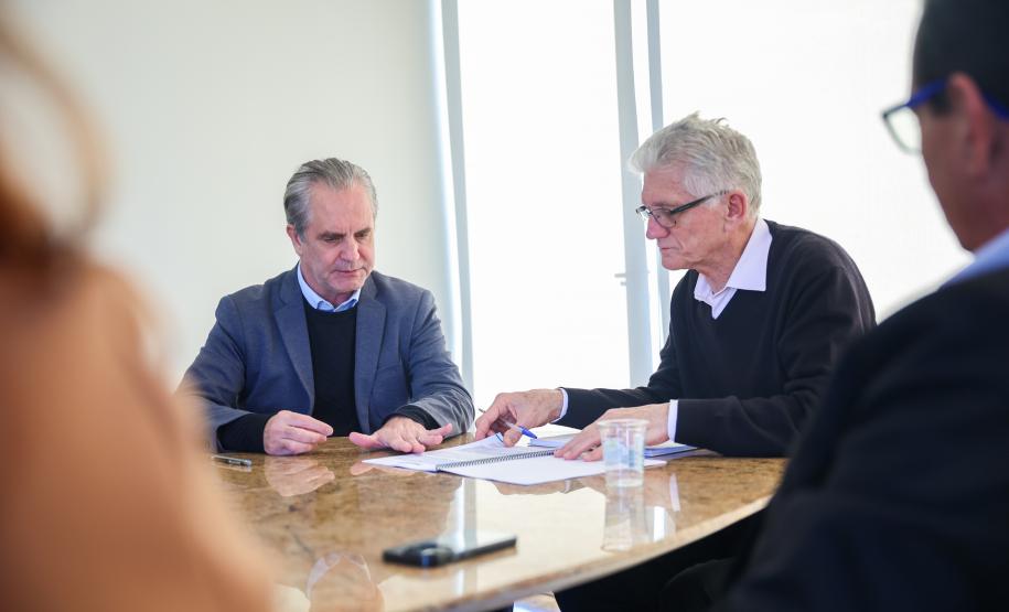 Estado conclui Plano de Contratações Anual de 2026 com mais de 92 mil itens