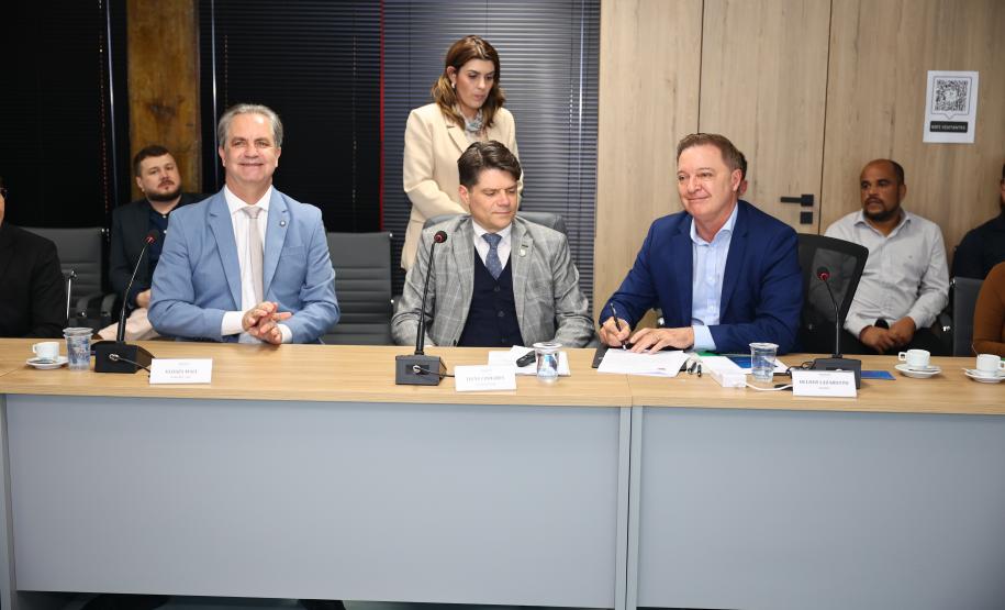 Estado e Tribunal de Contas firmam parceria para fortalecer a gestão pública municipal