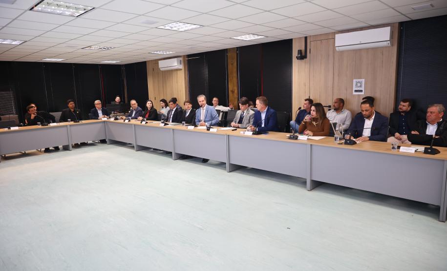 Estado e Tribunal de Contas firmam parceria para fortalecer a gestão pública municipal