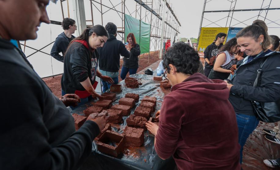 futuros arquitetos Pompidou Paraná