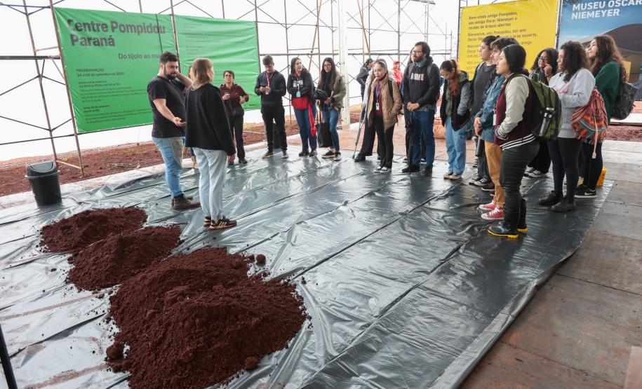 futuros arquitetos Pompidou Paraná