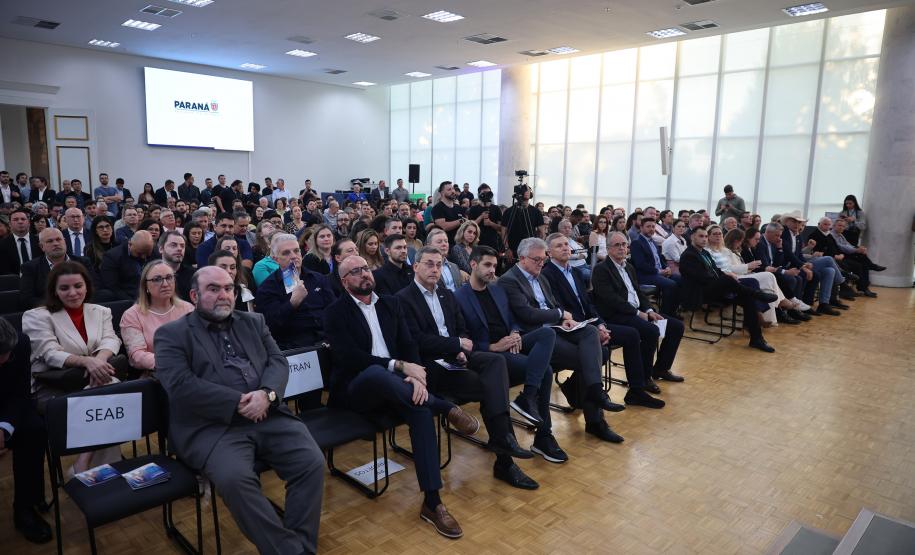 Propulsão Paraná formatura