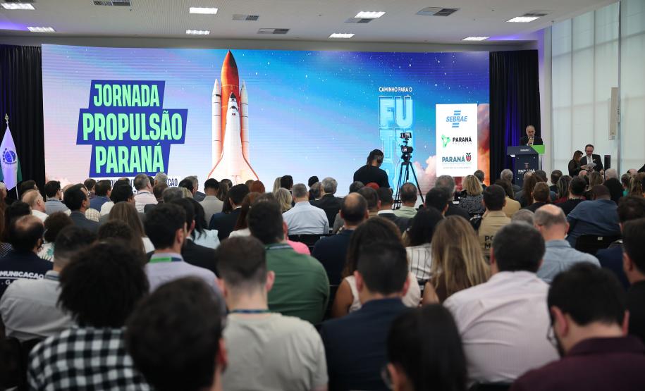 Propulsão Paraná formatura