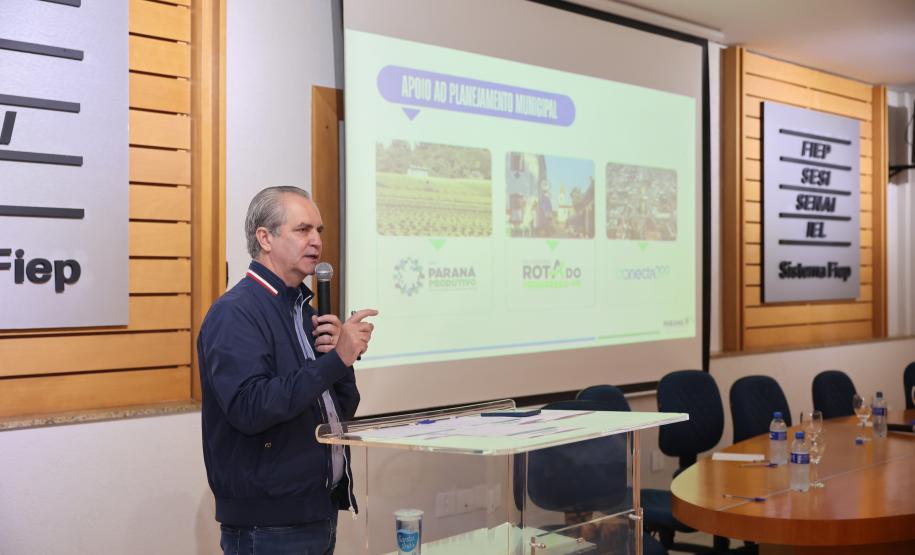 Apresentação na AMUSEP