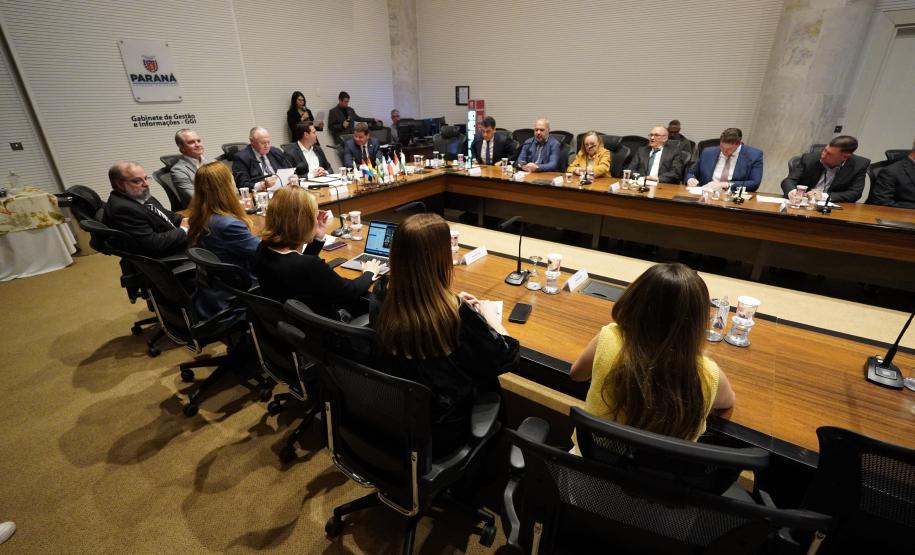 Com foco na integração regional, Paraná é reconduzido à presidência da Zicosul