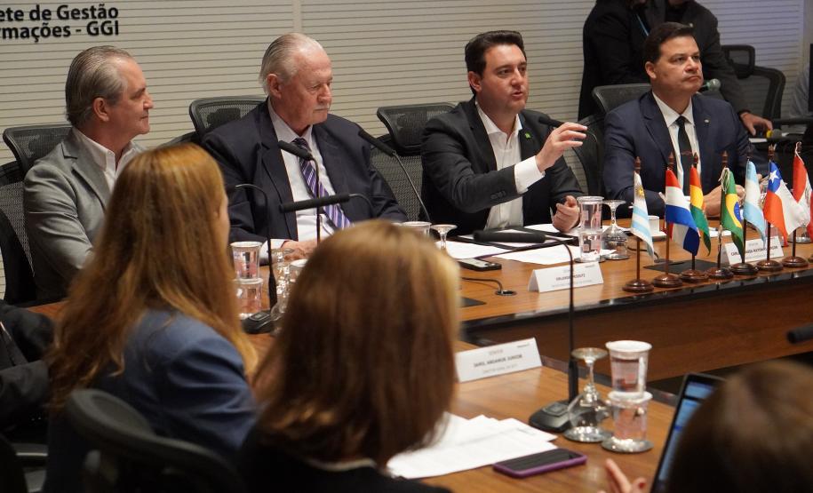 Com foco na integração regional, Paraná é reconduzido à presidência da Zicosul