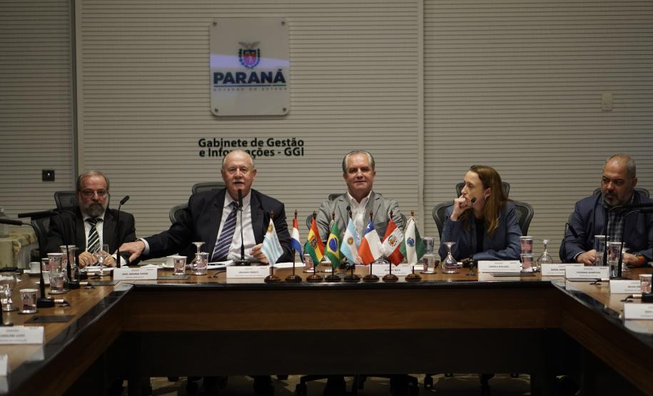 Com foco na integração regional, Paraná é reconduzido à presidência da Zicosul