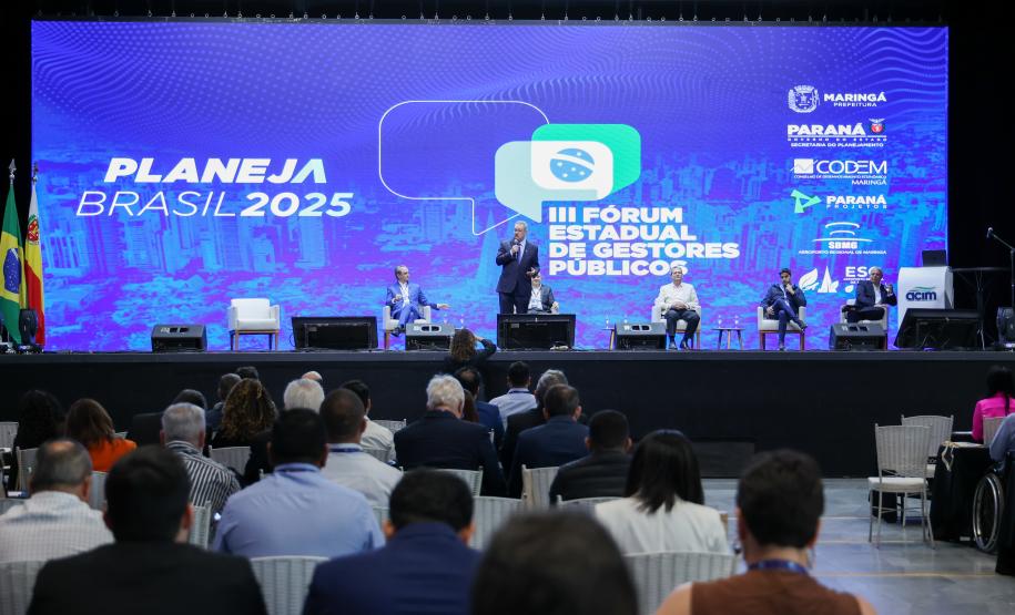 Planejamento e transparência na gestão pública é tema de palestra em Forum Estadual de Gestores Públicos