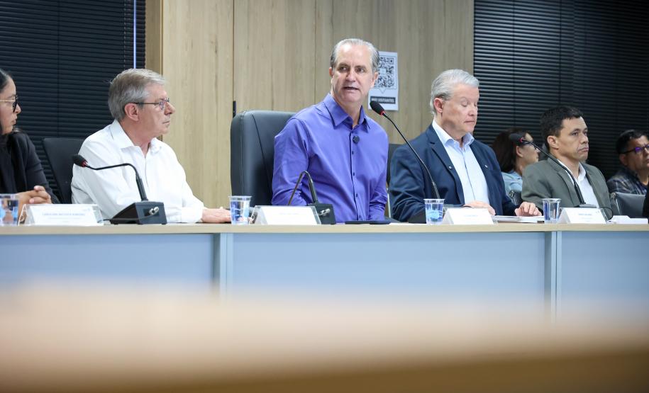 Paraná tem população urbana, escolarizada e com casa própria, aponta pesquisa inédita