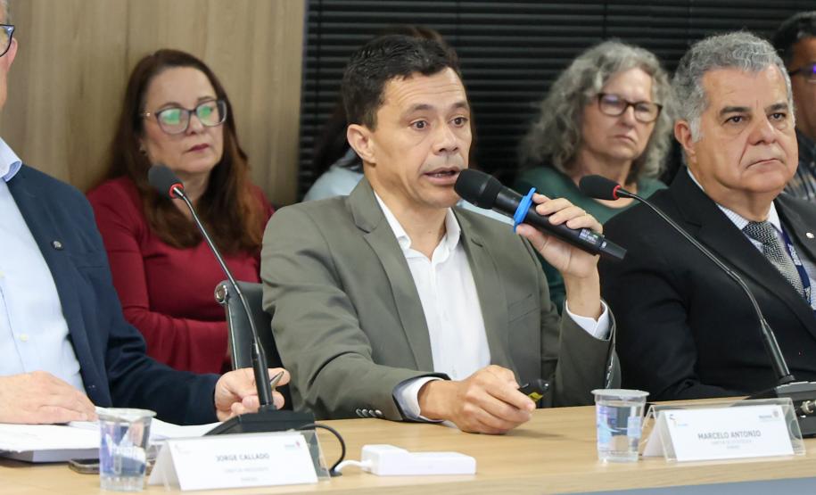 Paraná tem população urbana, escolarizada e com casa própria, aponta pesquisa inédita