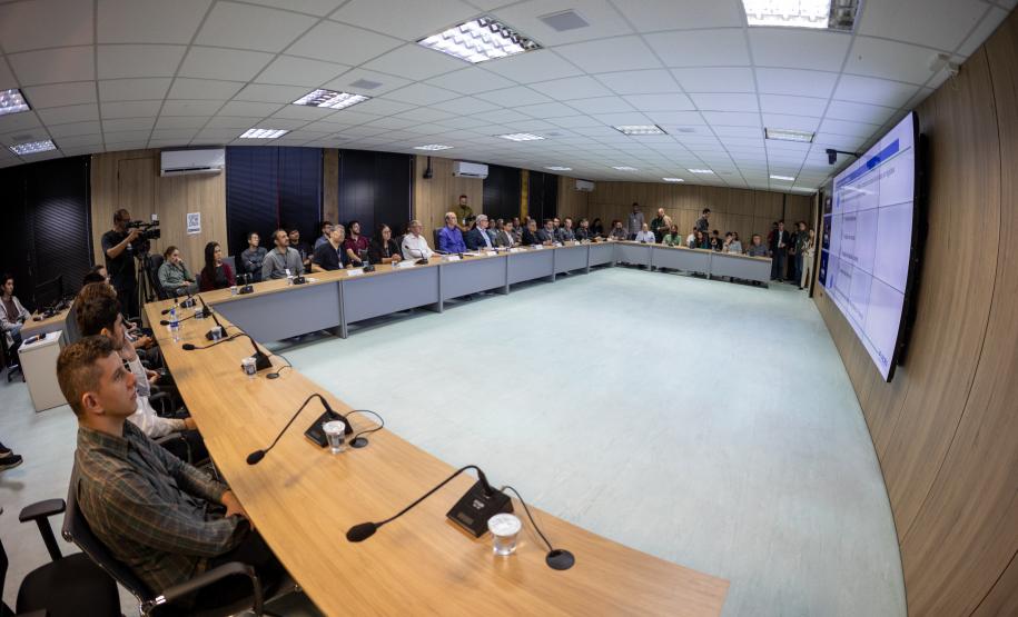 Paraná tem população urbana, escolarizada e com casa própria, aponta pesquisa inédita