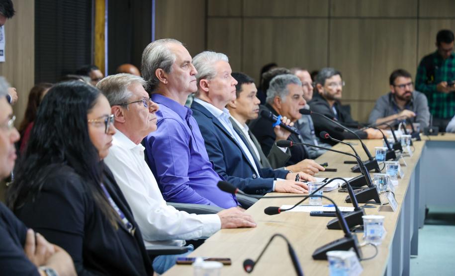 Paraná tem população urbana, escolarizada e com casa própria, aponta pesquisa inédita