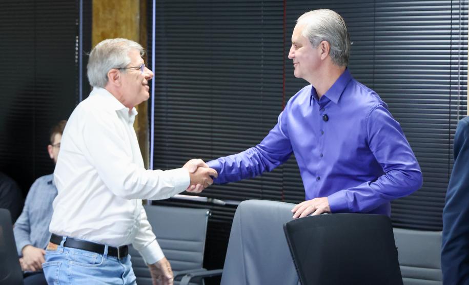 Paraná tem população urbana, escolarizada e com casa própria, aponta pesquisa inédita