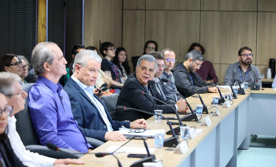 Paraná tem população urbana, escolarizada e com casa própria, aponta pesquisa inédita