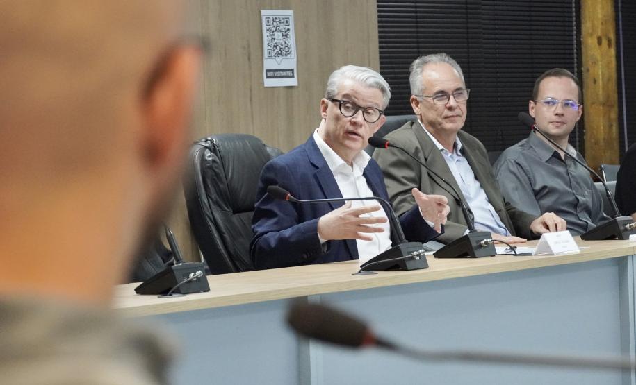 Planejamento e o Instituto Paranaense de Desenvolvimento Econômico e Social recebem novos servidores