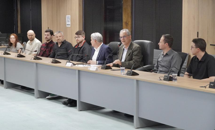 Planejamento e o Instituto Paranaense de Desenvolvimento Econômico e Social recebem novos servidores