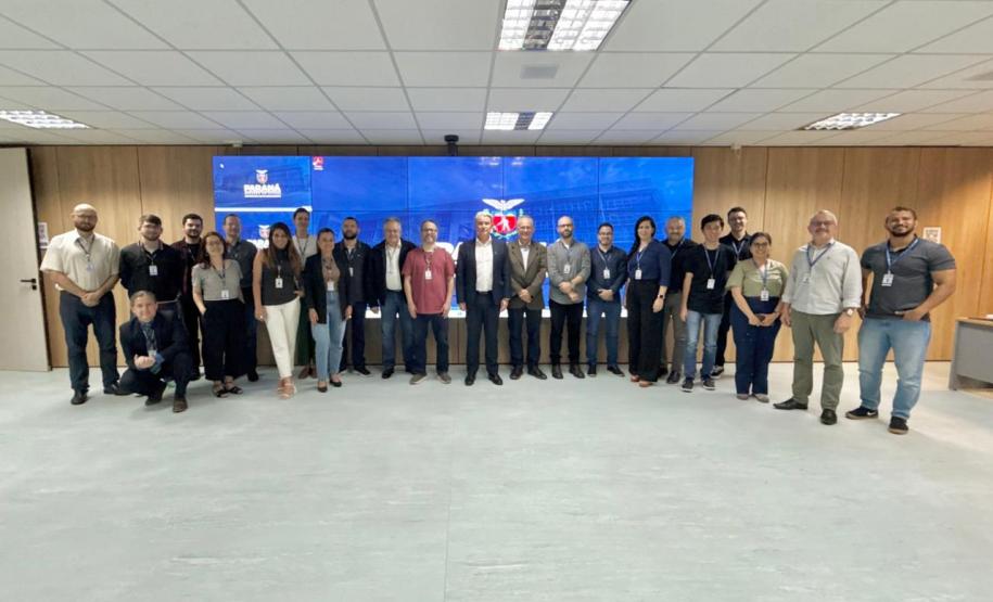 Planejamento e o Instituto Paranaense de Desenvolvimento Econômico e Social recebem novos servidores