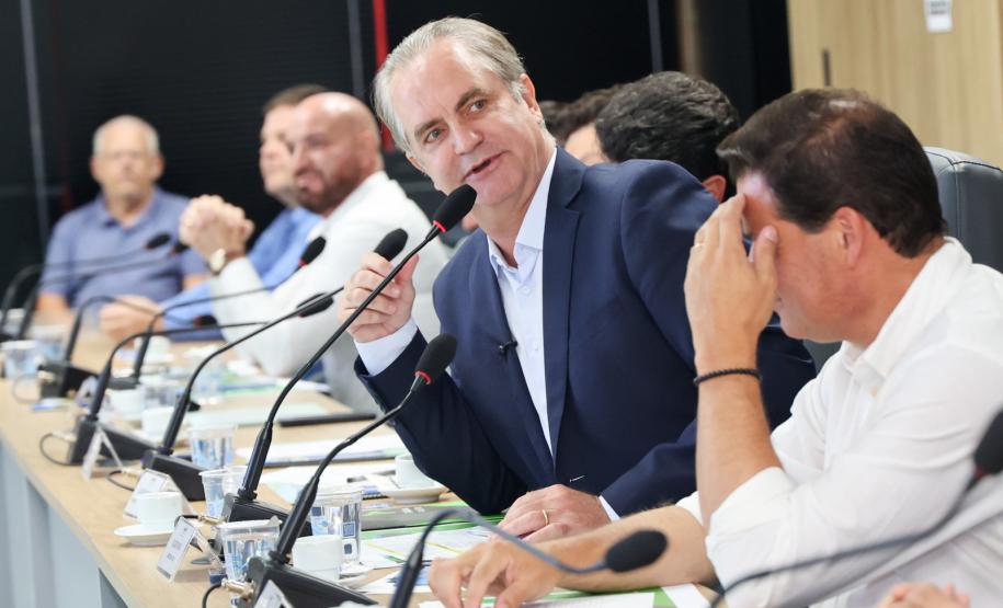 Governo vai asfaltar ligação de 30 km da PR-364 entre Laranjal e Altamira do Paraná