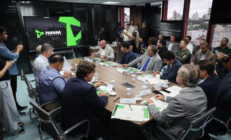 R$ 167 milhões: Estado vai pavimentar rodovia entre Rio Branco do Ivaí e Cândido de Abreu