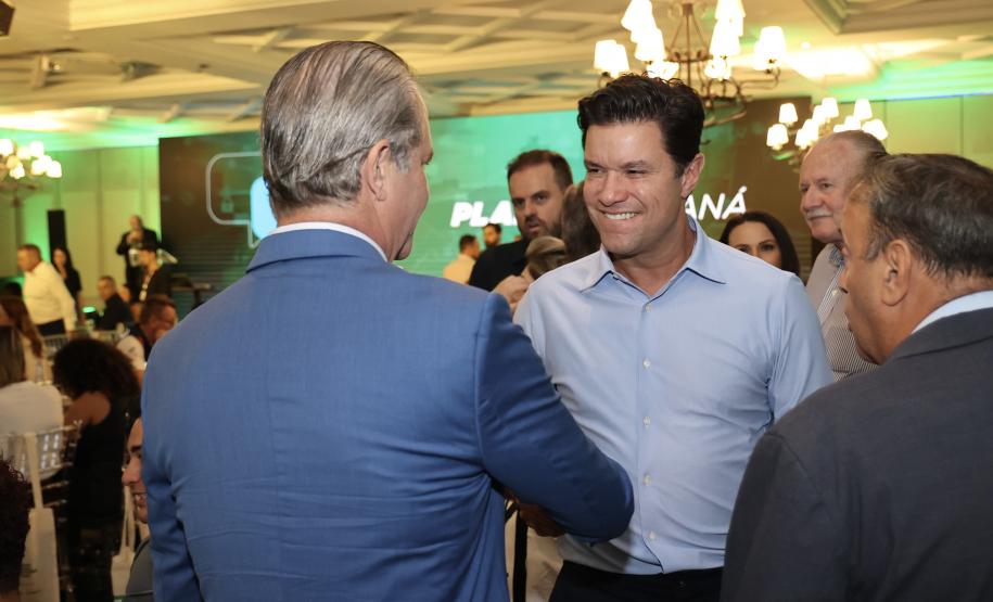 Forum de Gestores Públicos - Curitiba - Asfalto Novo Vida Nova