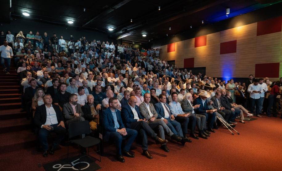 Estado investe R$ 255 milhões para construção de barracões e espaços de coworking em 250 cidades