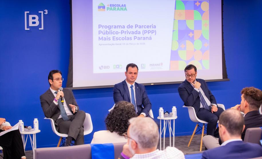 Programa Mais Escolas Paraná é apresentado na B3 e segue para fase de seleção de empresas