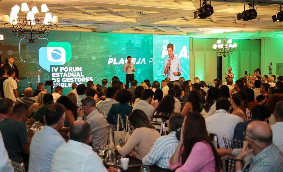 Estado apresenta pacote de projetos estratégicos em fórum de gestores públicos