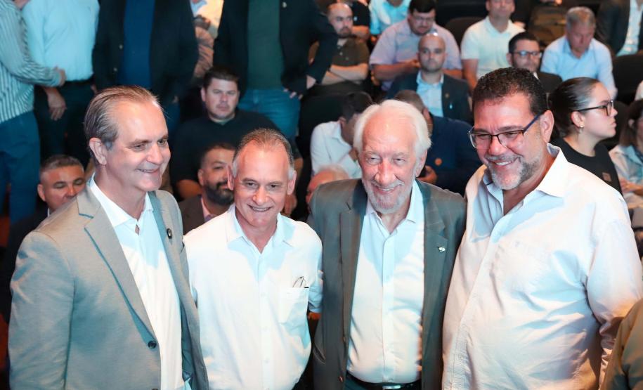 Estado investe R$ 255 milhões para construção de barracões e espaços de coworking em 250 cidades