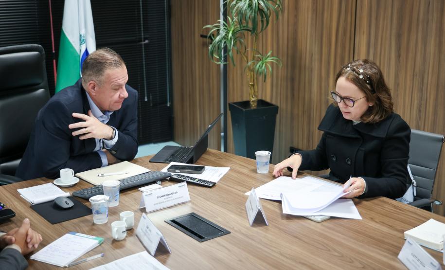 SEPL e SEEC se reúnem sobre Centre Pompidou
