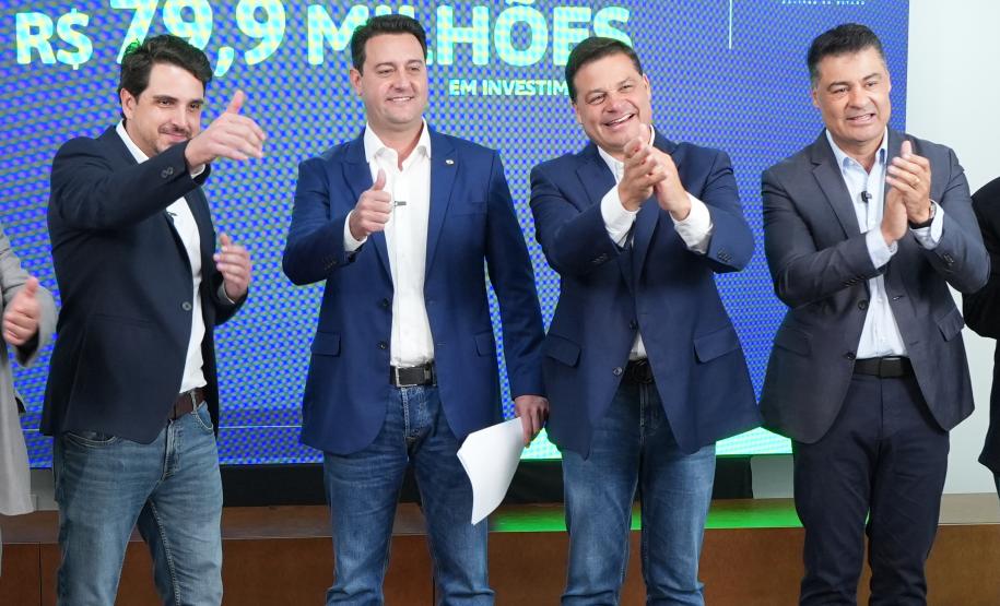 Governador libera investimento do projeto do Asfalto Novo Vida Nova em Irati do Paraná Projetos e Secretaria do Planejamento